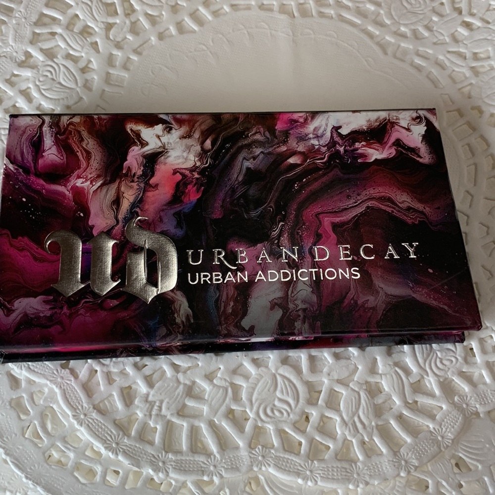 URBAN DECAY Eye Urban Addictions Palette 4 Shades NWOB - Picture 4 of 10